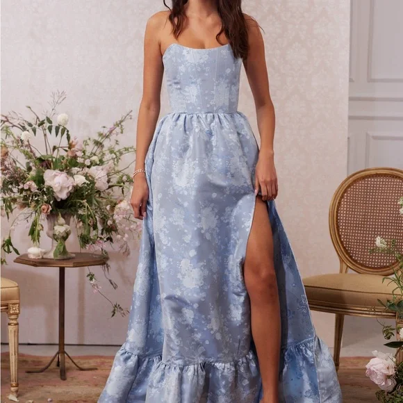 V Chapman Charlotte dress in Denim Blue Windsor - Picture 3 of 4